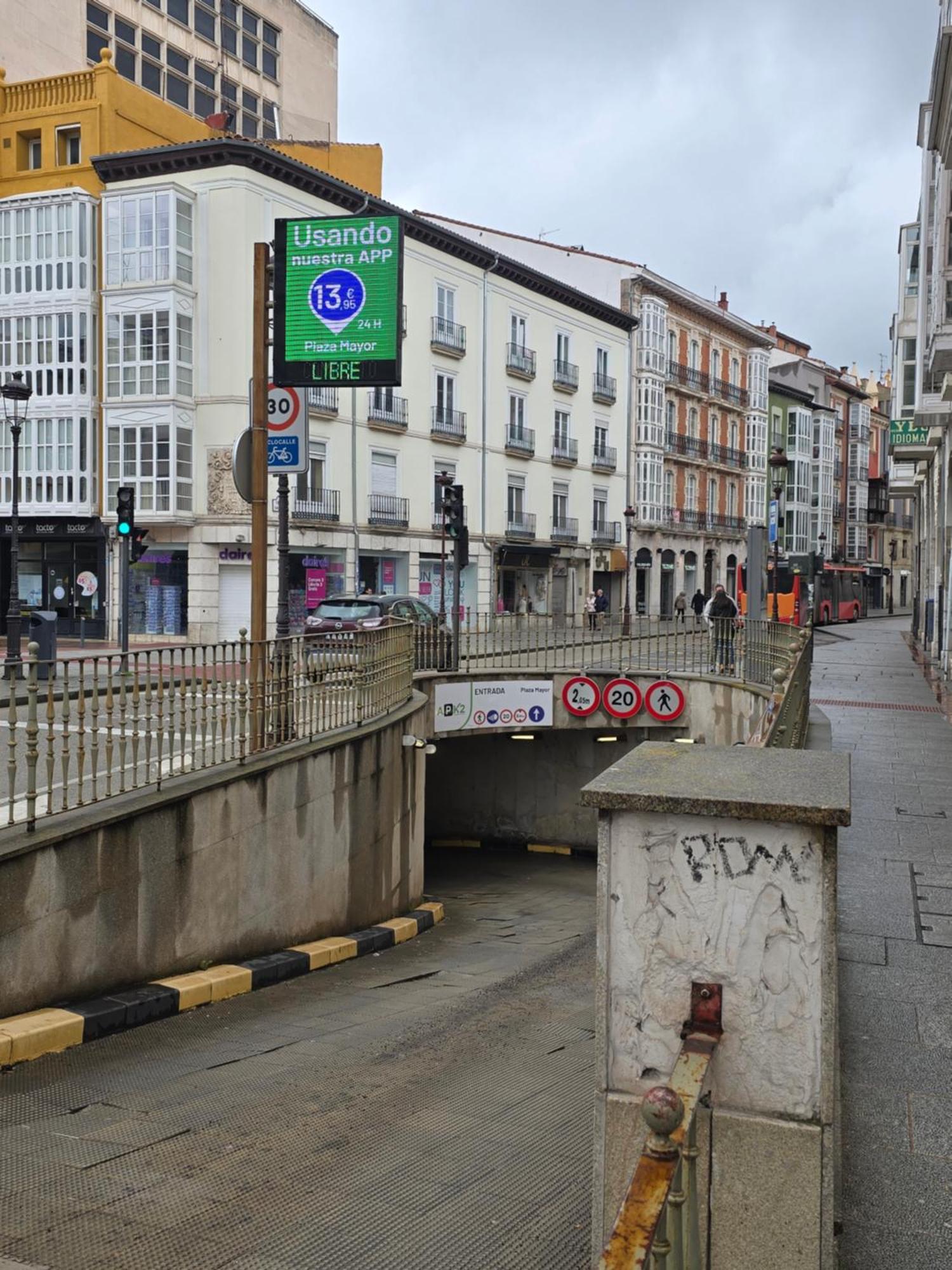 Edificio Aptos Turisticos - Burgos Centro Hc7 Exteriör bild